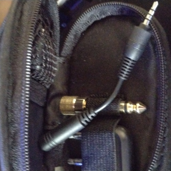 Philips Noise Cancelling SHN9500 Black and Silver Headphones - Picture 3 of 5